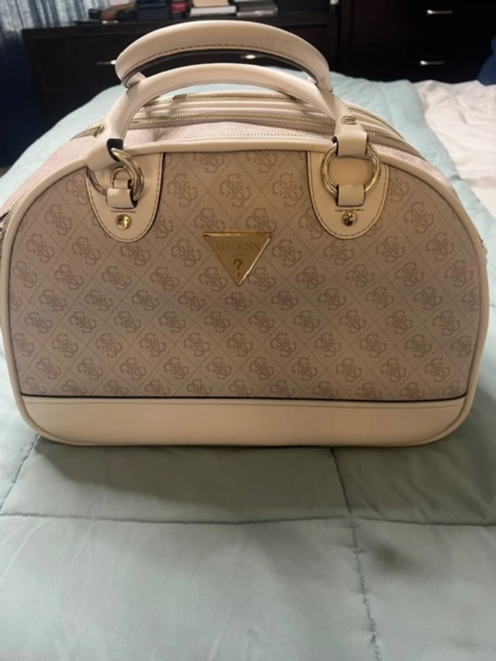 GUESS Pet Carrier Bag